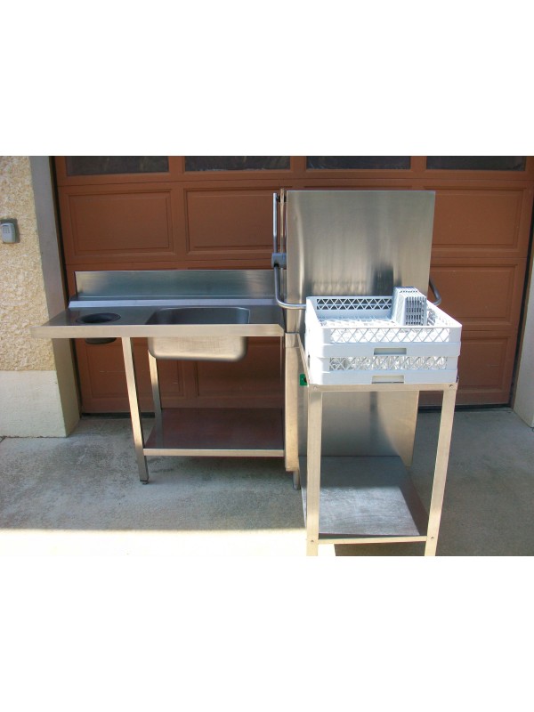 Lave vaisselle à capot