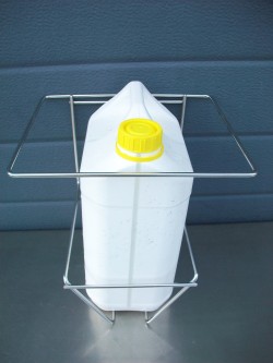 Supports muraux inox pour bidon