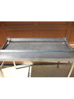 Etagère inclinée pour bacs GN 115 x 38