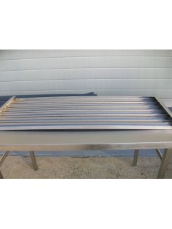 Caillebotis / étagère inox 128.5 x 50