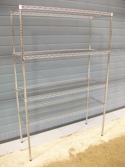 Etagère acier chromé