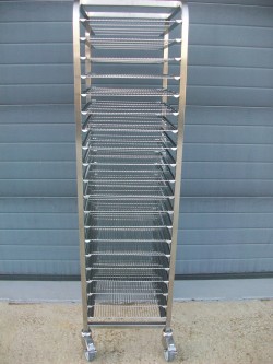 Echelle inox + grilles