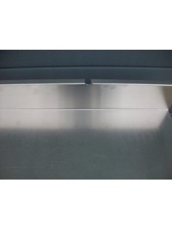 Table adossée 121.5 x 71