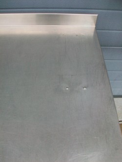 Table adossée 139 x 70