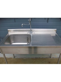 Plonge inox + robinet douchette