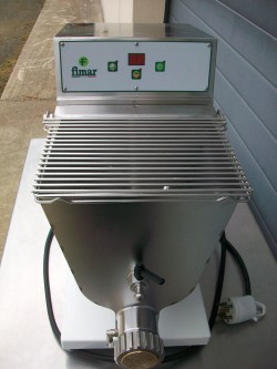 Machine à pâtes