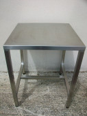 Table centrale 70 x 70