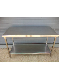 Table centrale 138 x 70