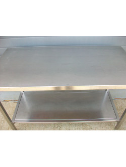 Table centrale 138 x 70