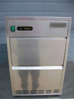 Machine à glaçons 28 kilos