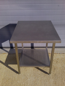 Table centrale 70 x 85